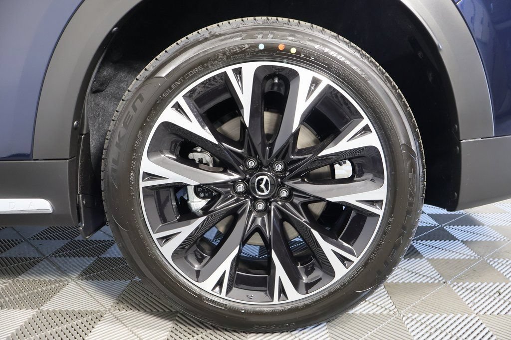 New 2026 MAZDA CX-90 Plug-In Hybrid w/ Premium Plus AWD/4WD image 9