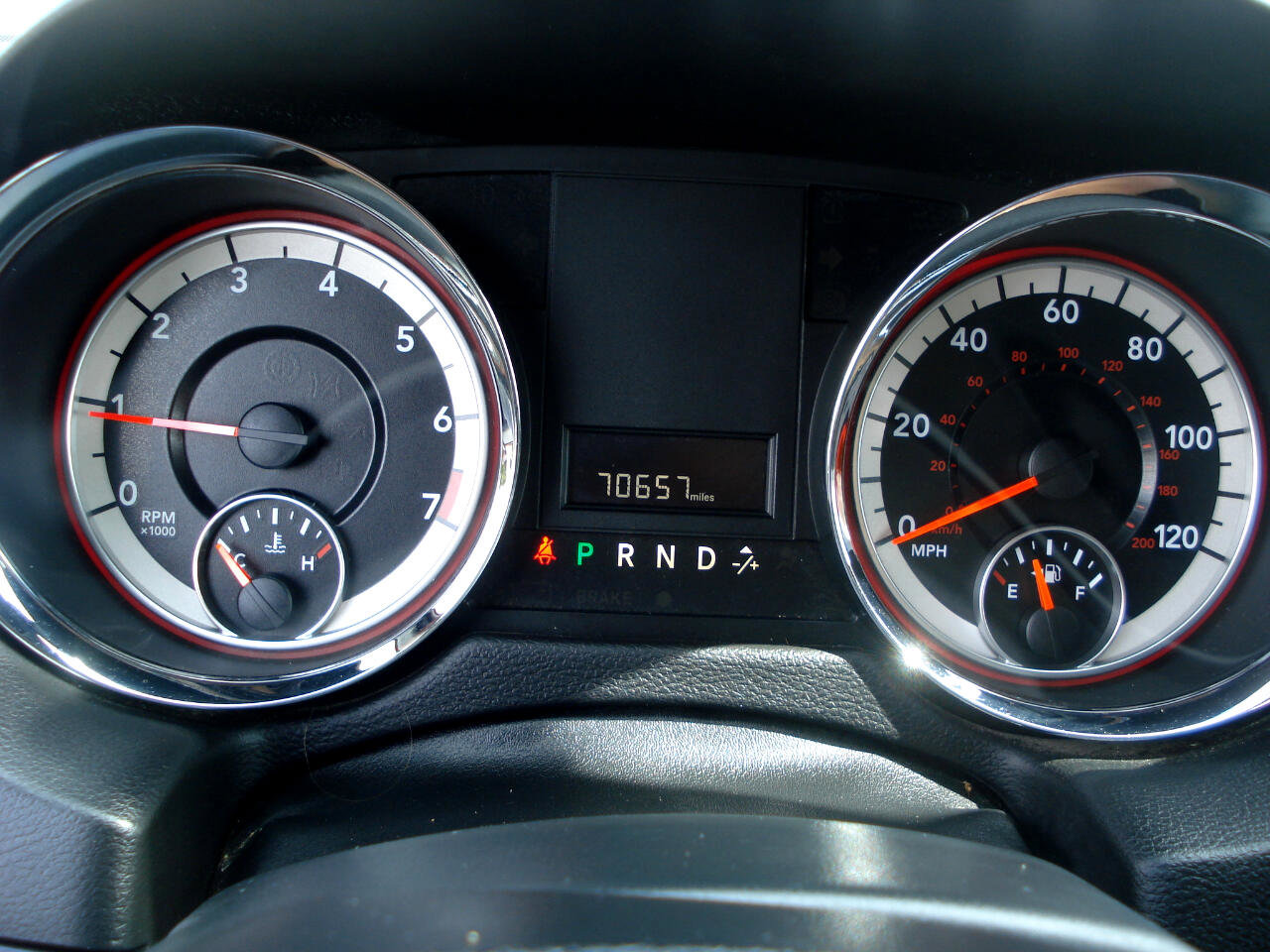 Used 2016 Dodge Grand Caravan SE image 19