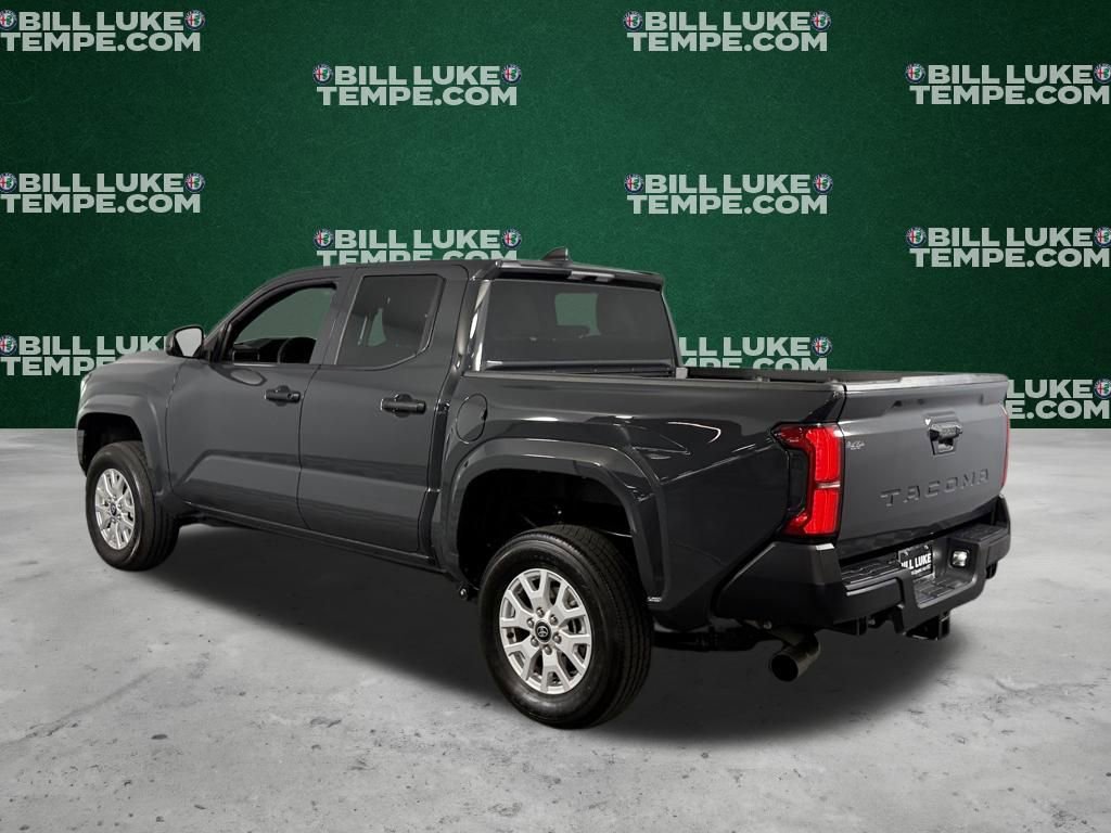 Used 2025 Toyota Tacoma SR image 9
