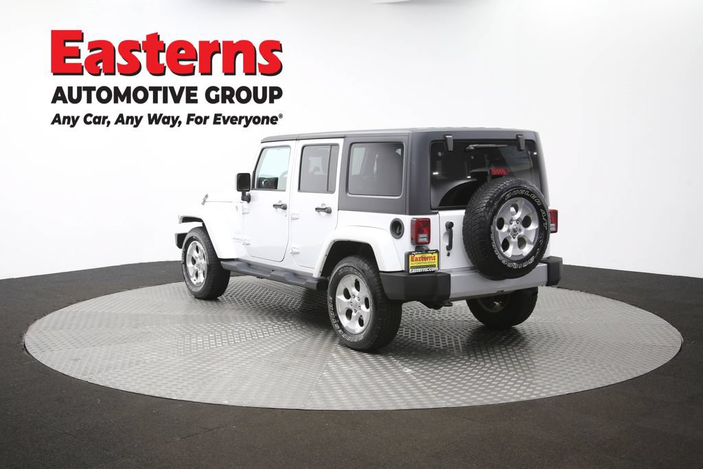 Used 2015 Jeep Wrangler Unlimited Sahara w/ Connectivity Group AWD/4WD image 65