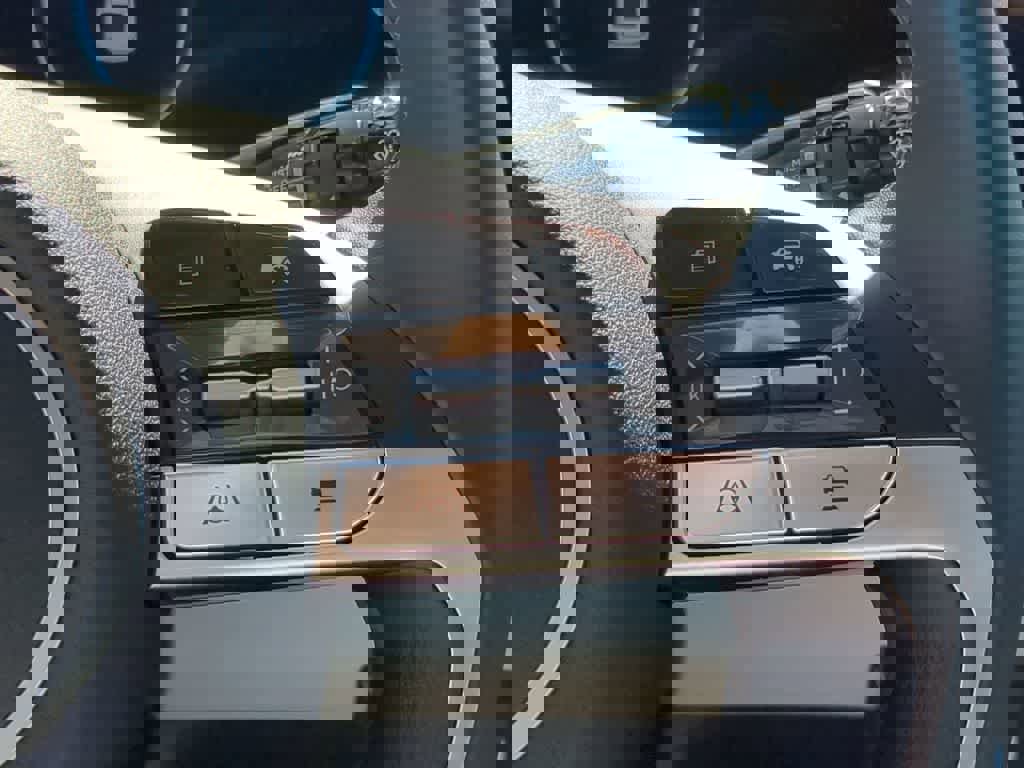 New 2026 Hyundai Elantra Limited w/ Cargo Package image 26