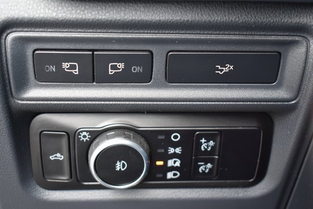 Used 2024 Ford F150 Lariat w/ Tow/Haul Package image 18