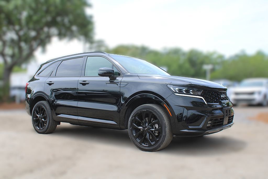 Certified 2023 Kia Sorento SX AWD/4WD image 3