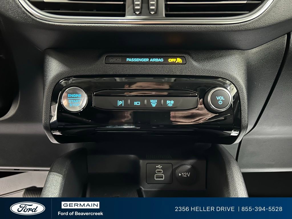 New 2025 Ford Escape SE w/ PHEV Premium Package image 17