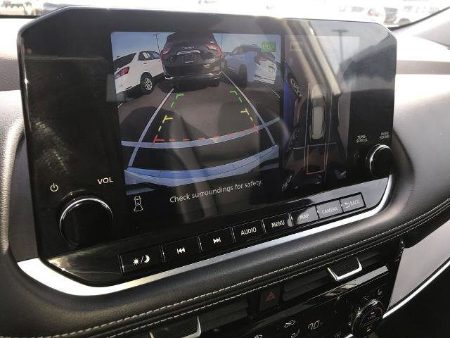 Certified 2023 Nissan Rogue SL w/ SL Premium Package AWD/4WD image 17