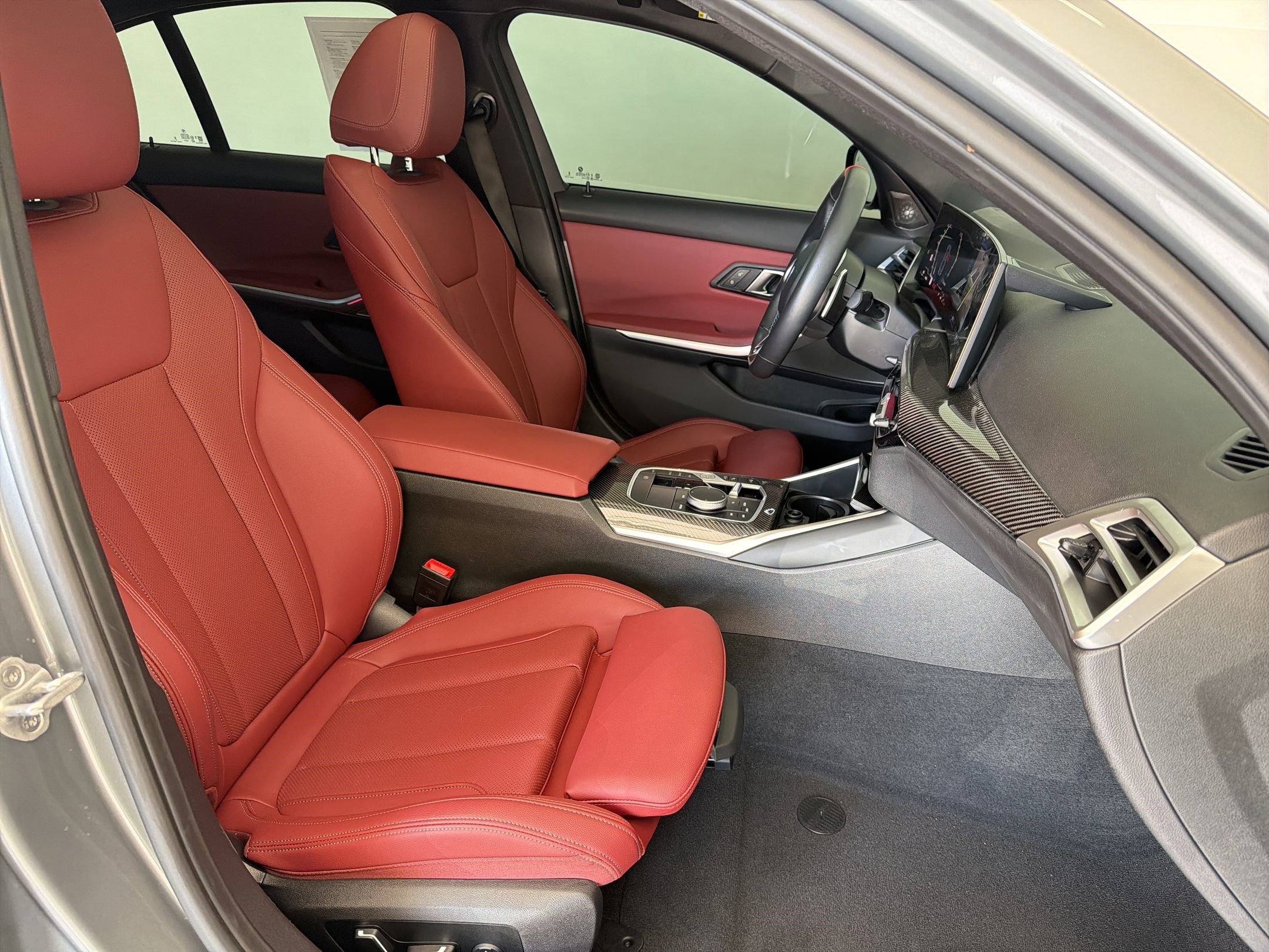 Certified 2025 BMW M340i xDrive AWD/4WD image 30