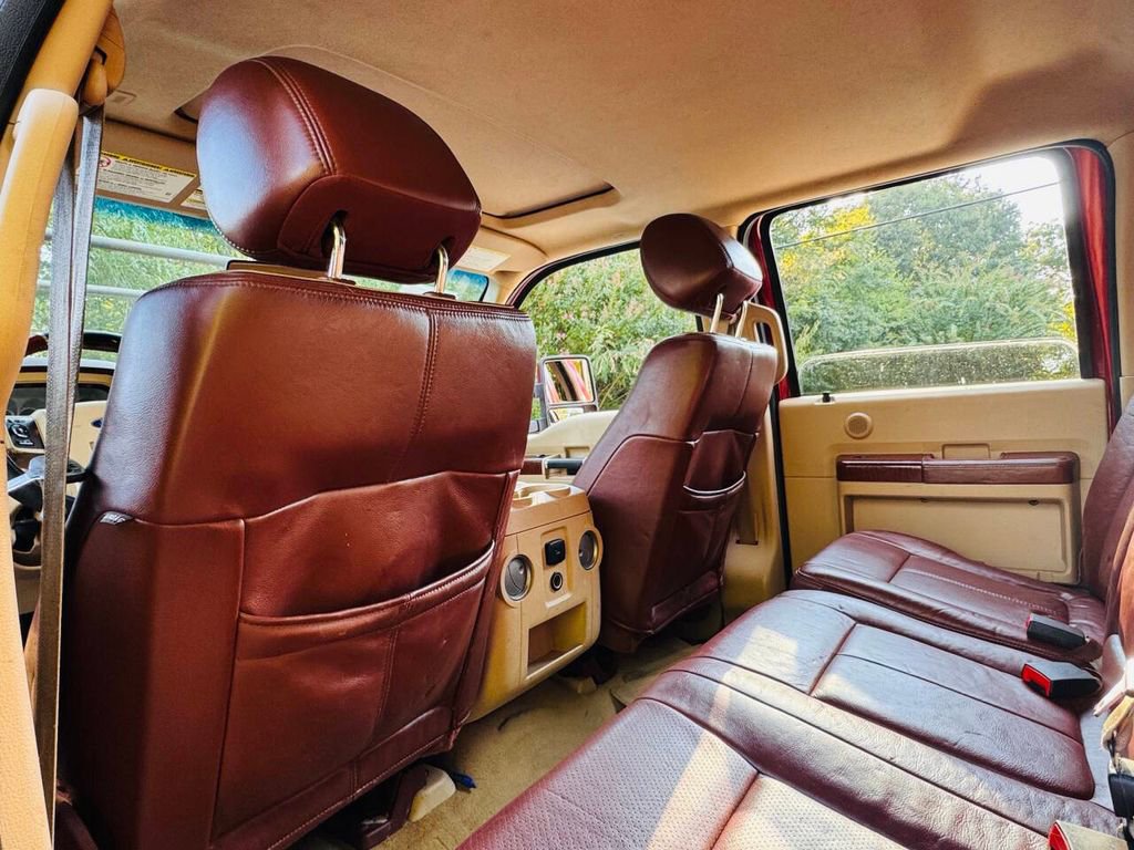 Used 2014 Ford F250 King Ranch image 4