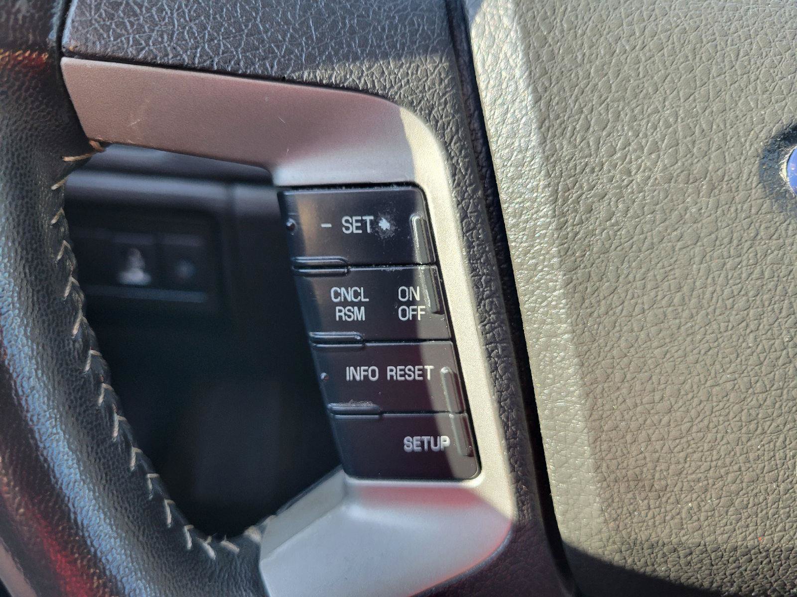 Used 2010 Ford Fusion Sport FWD image 16