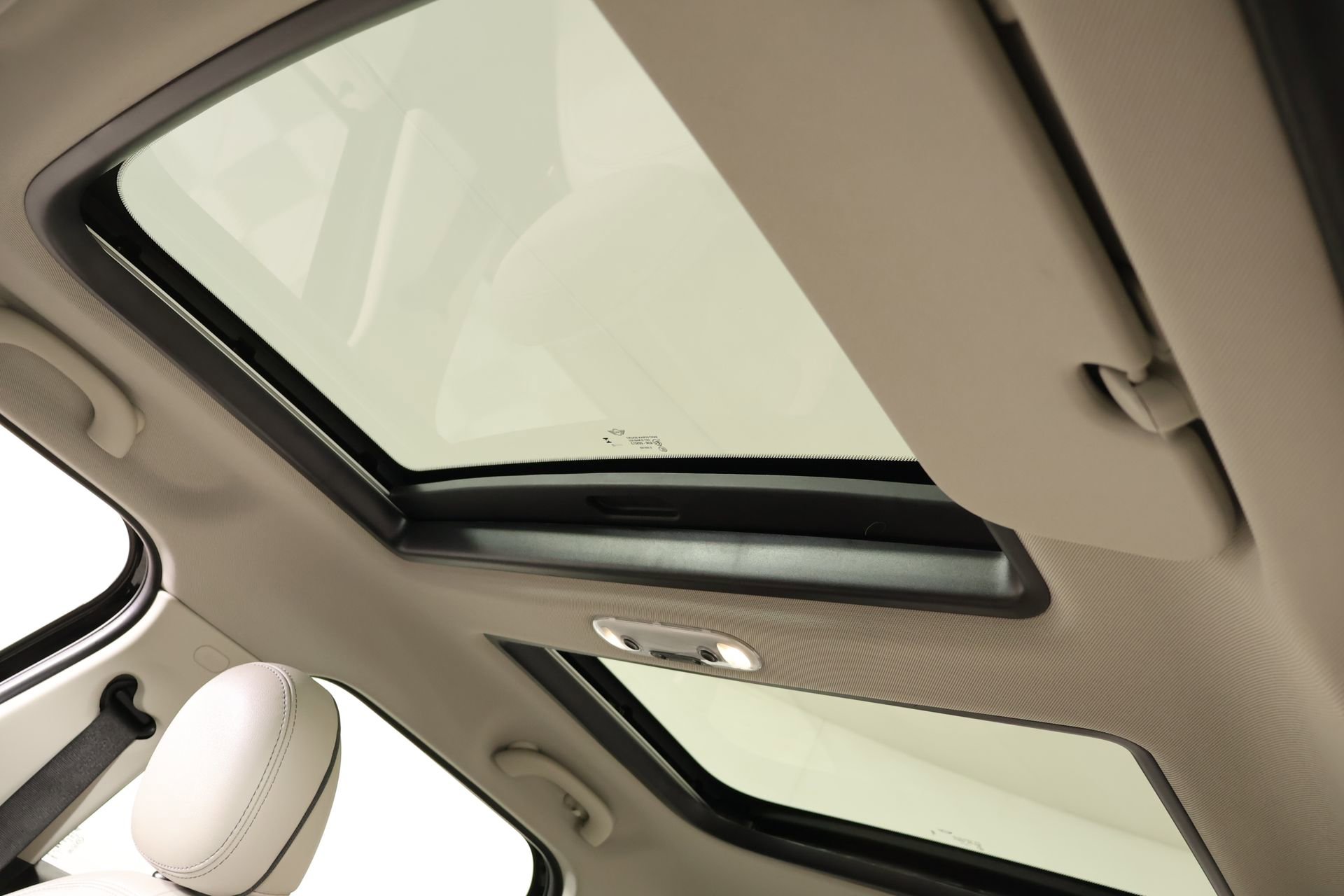 Used 2024 MINI Cooper Countryman S FWD image 16