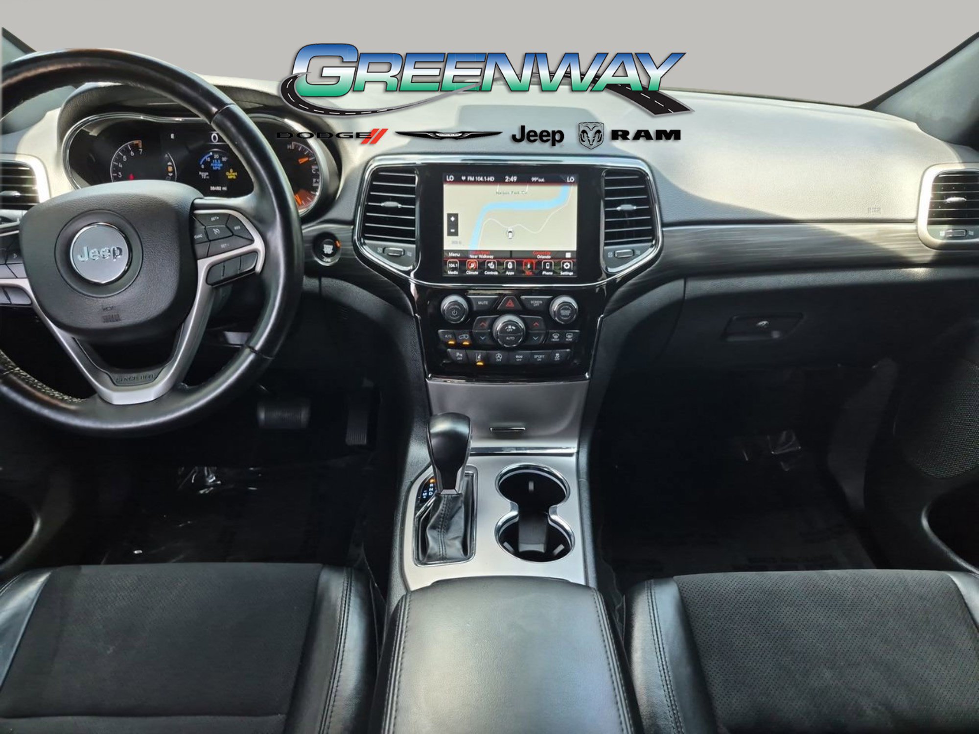 Used 2022 Jeep Grand Cherokee Laredo X RWD image 11