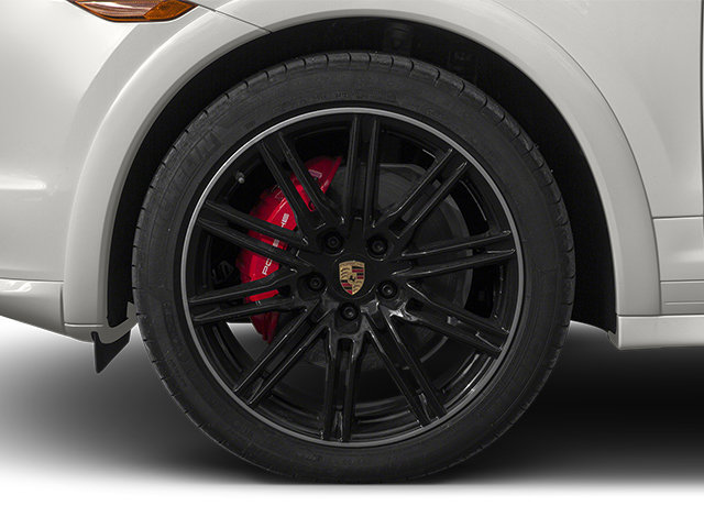 Used 2014 Porsche Cayenne GTS AWD/4WD image 14