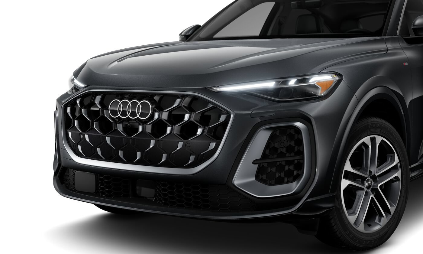 Certified 2025 Audi Q5 Premium Plus w/ Premium Plus AWD/4WD image 6