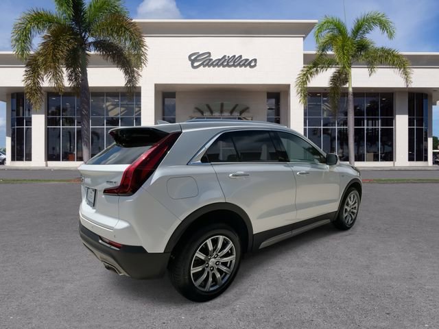 Certified 2022 Cadillac XT4 Premium Luxury w/ Enhanced Visibility Package image 14