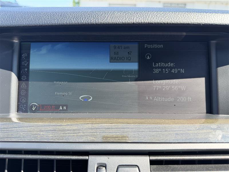 Used 2012 BMW 550i xDrive Sedan AWD/4WD image 25