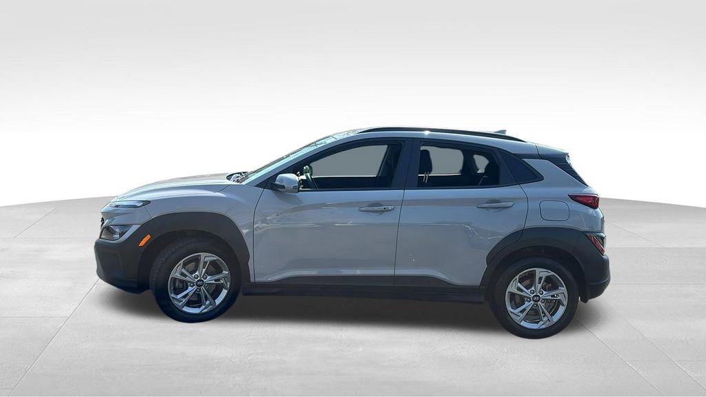 Used 2023 Hyundai Kona SEL AWD/4WD image 4
