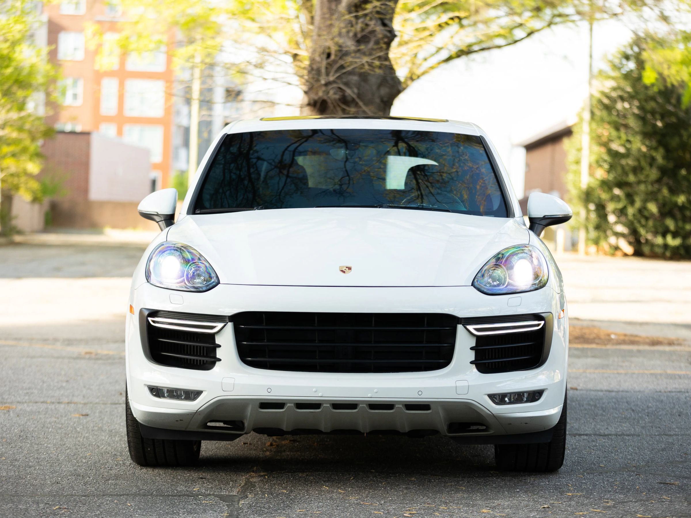Used 2017 Porsche Cayenne GTS AWD/4WD image 5