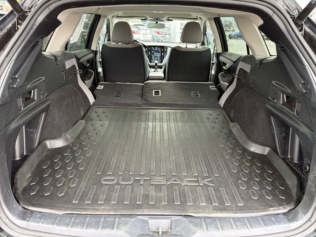 Certified 2023 Subaru Outback Premium image 31