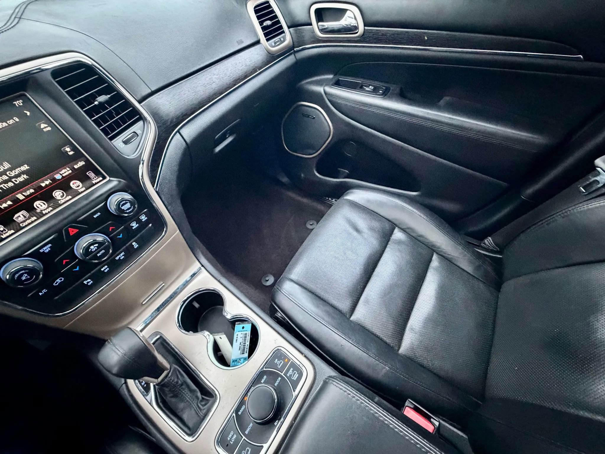 Used 2016 Jeep Grand Cherokee Summit image 15