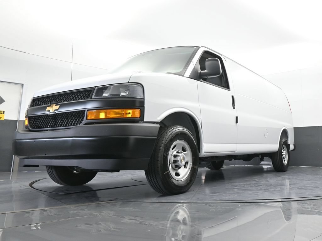 New 2026 Chevrolet Express 2500 Extended w/ Driver Convenience Package RWD image 52