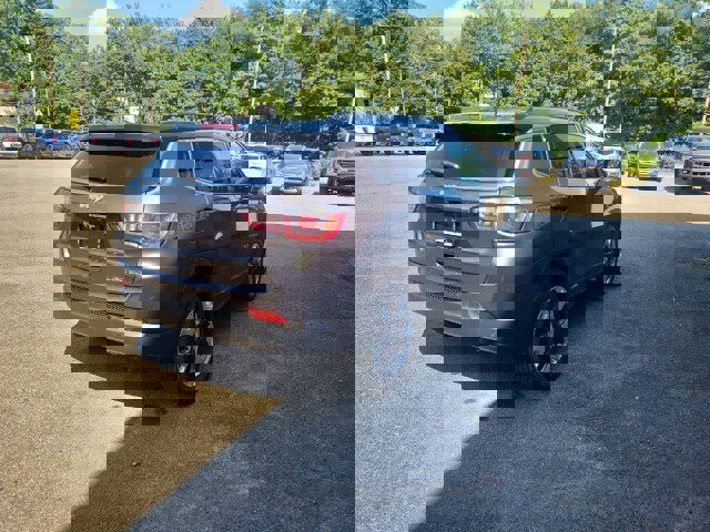 Used 2019 Jeep Compass Limited w/ Advanced Safety Group image 6