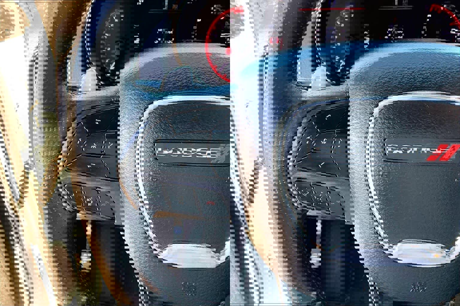 Used 2018 Dodge Durango GT w/ Blacktop Package image 19