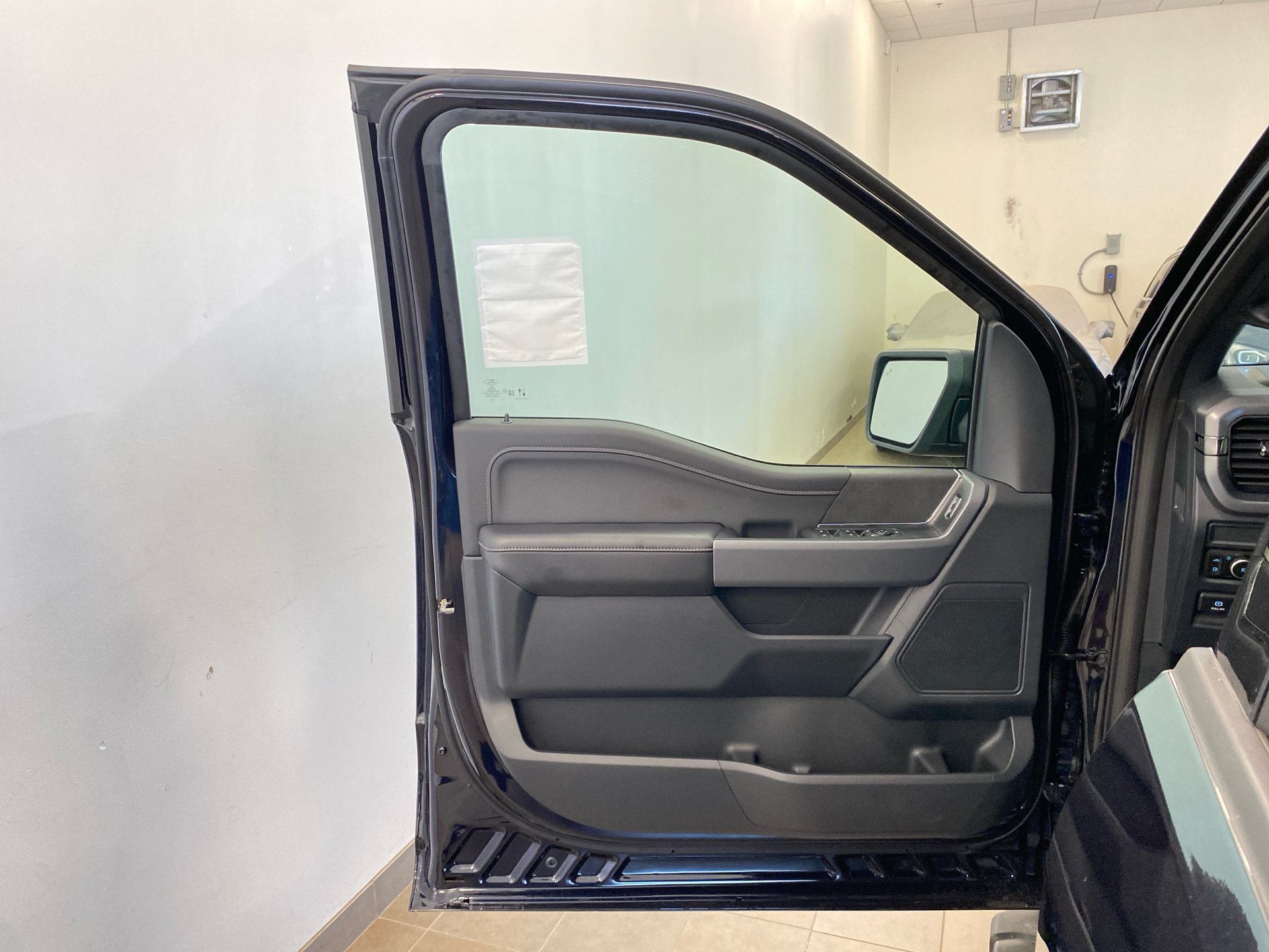 New 2026 Ford F150 XLT w/ Mobile Office Package AWD/4WD image 16