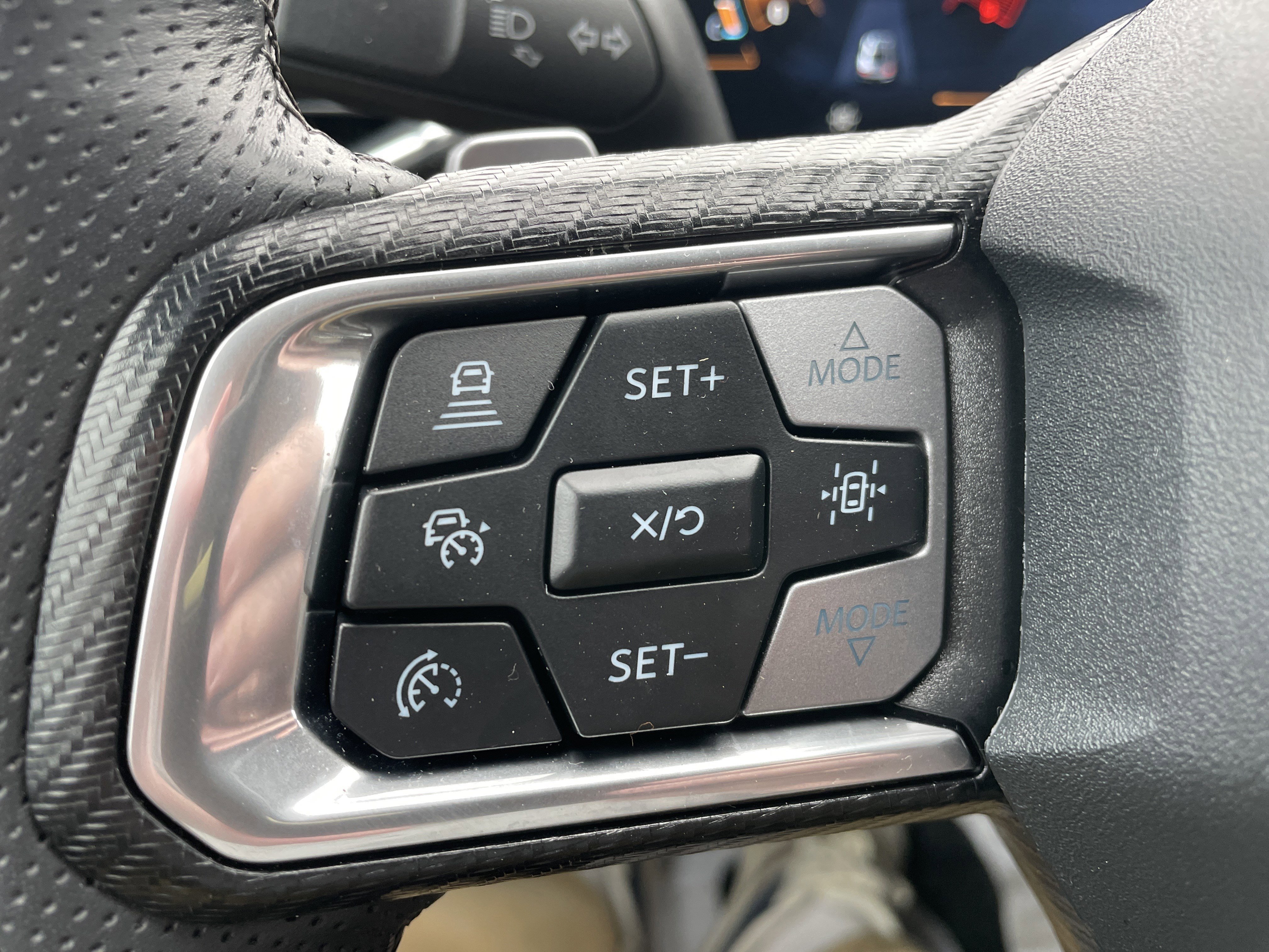 Used 2025 Ford Mustang GT Premium image 11