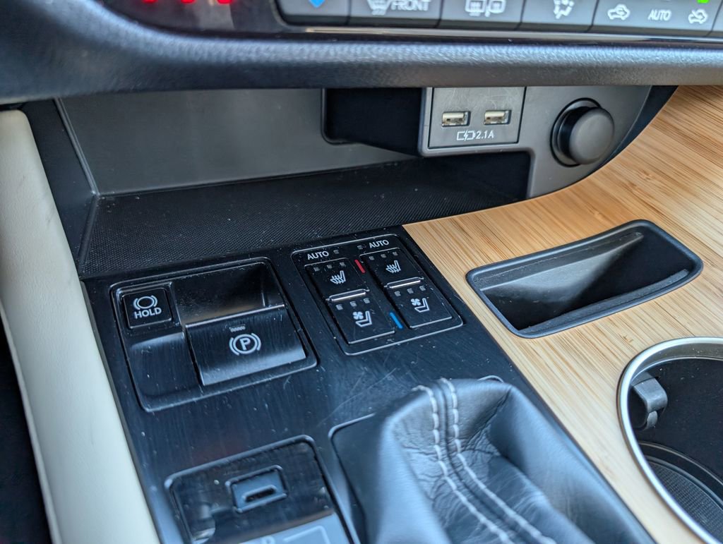 Used 2022 Lexus RX 350 AWD w/ Premium Package image 21