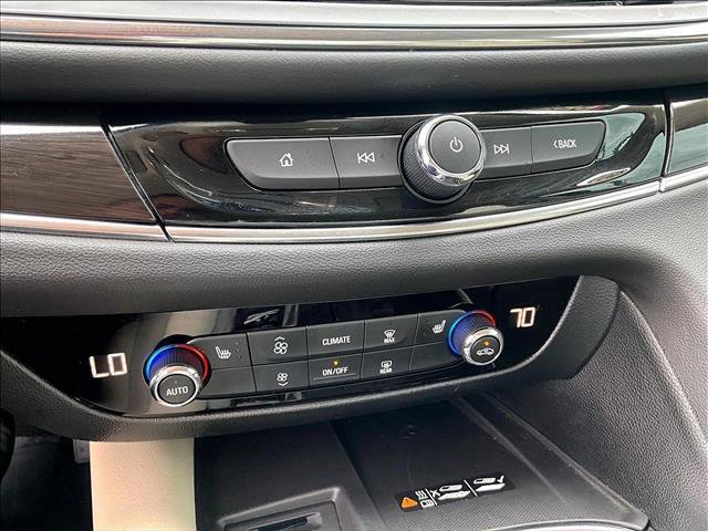 Certified 2024 Buick Enclave Essence FWD image 24