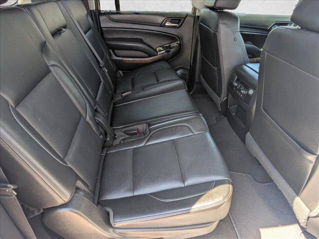 Used 2019 Chevrolet Suburban Premier AWD/4WD image 18