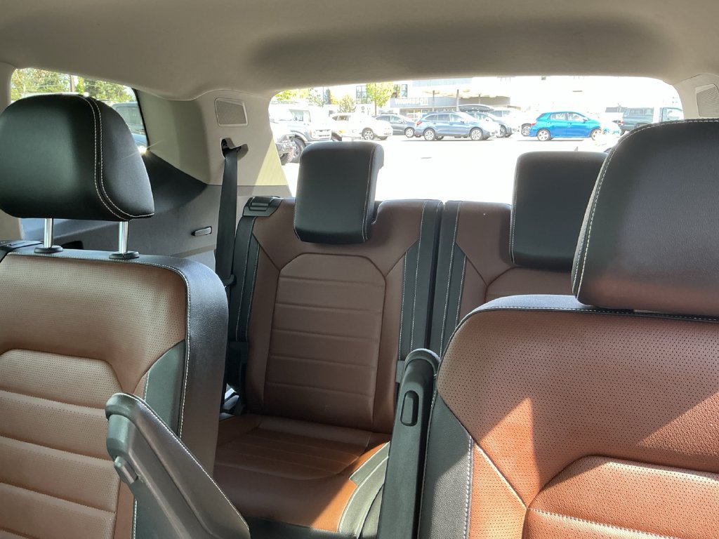 Used 2023 Volkswagen Atlas SEL Premium AWD/4WD image 27