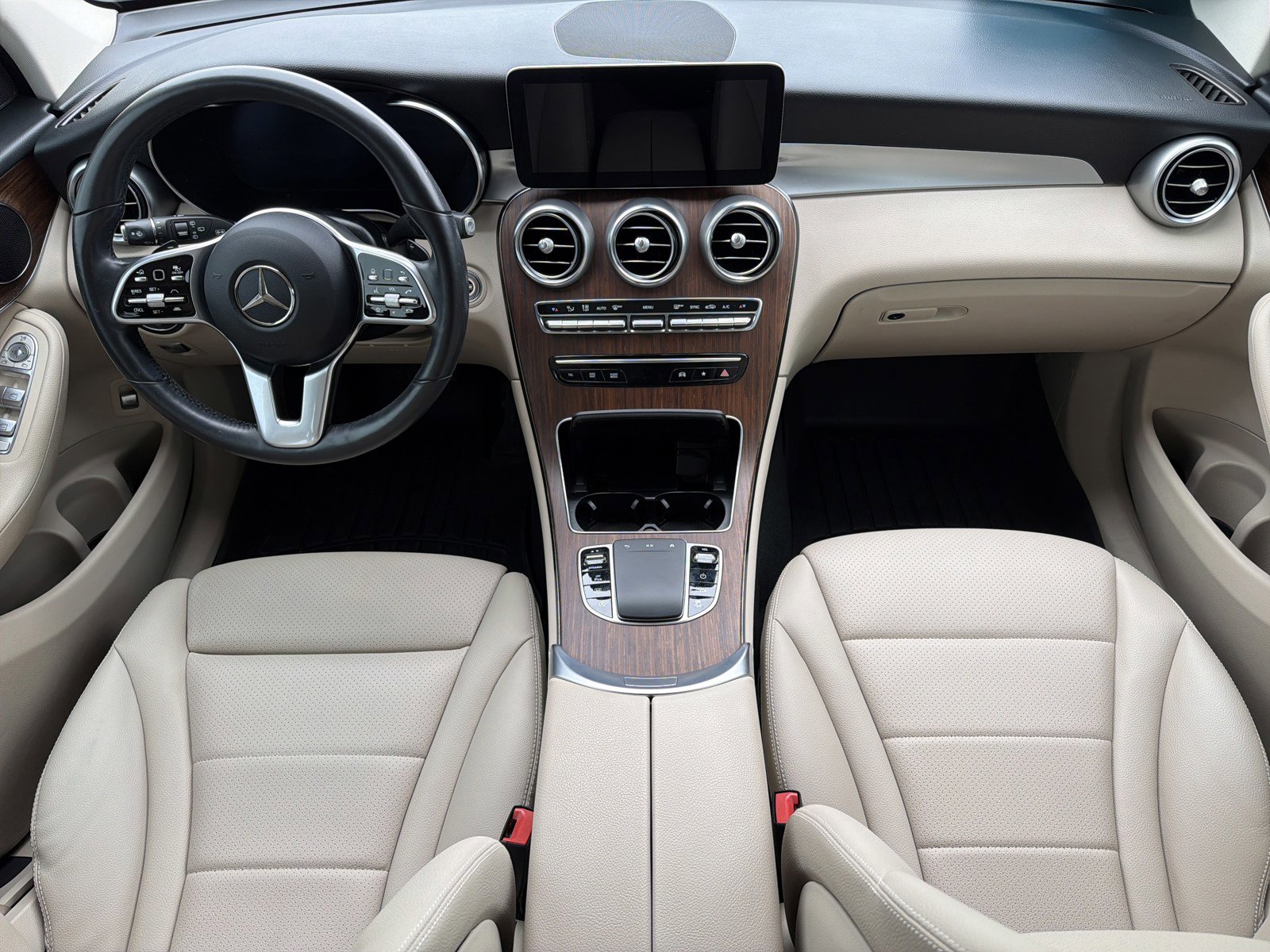 Used 2022 Mercedes-Benz GLC 300 GLC 300 image 10