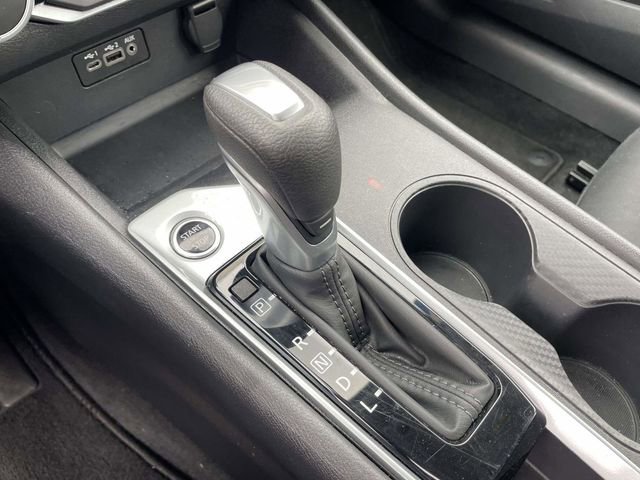 Used 2025 Nissan Altima 2.5 SV image 25