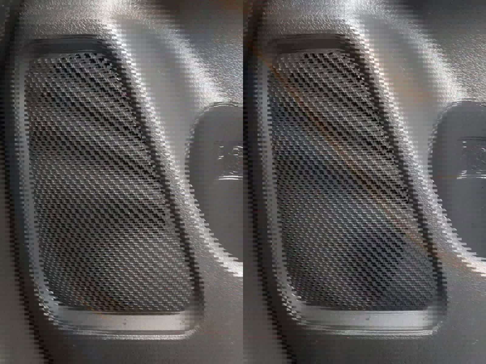 Used 2017 Mitsubishi Outlander SE image 32