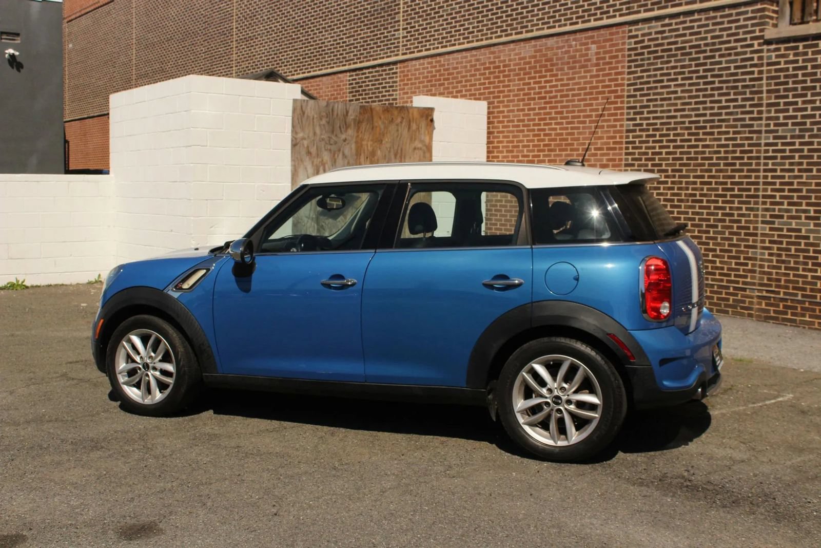 Used 2014 MINI Cooper Countryman S FWD image 7