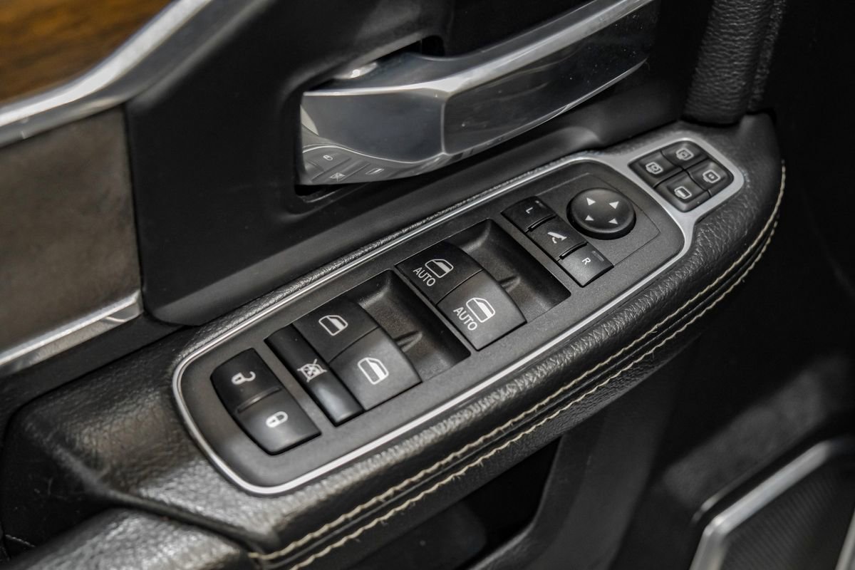 Used 2024 RAM 3500 Laramie image 45