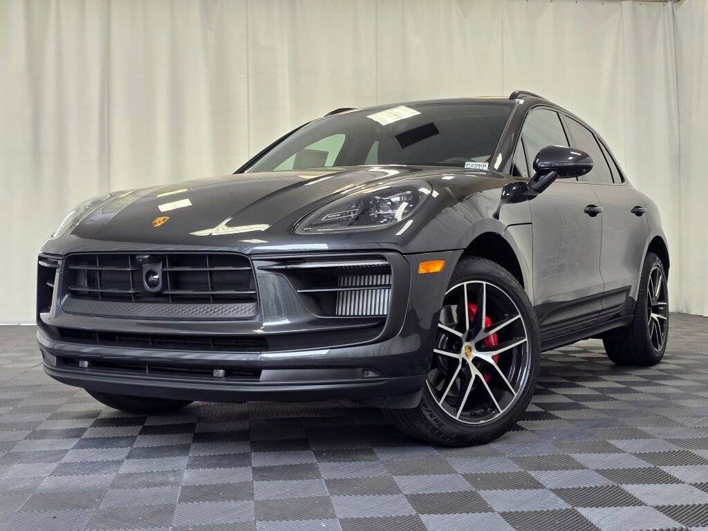 New 2025 Porsche Macan S video 1