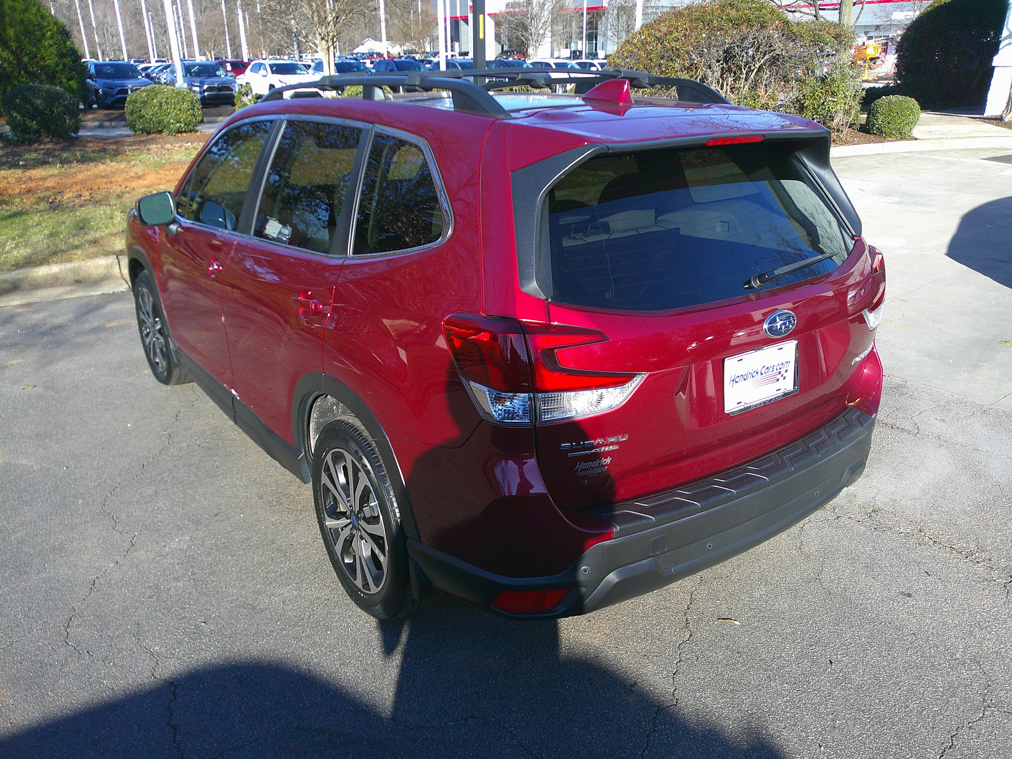 Used 2020 Subaru Forester Limited image 9