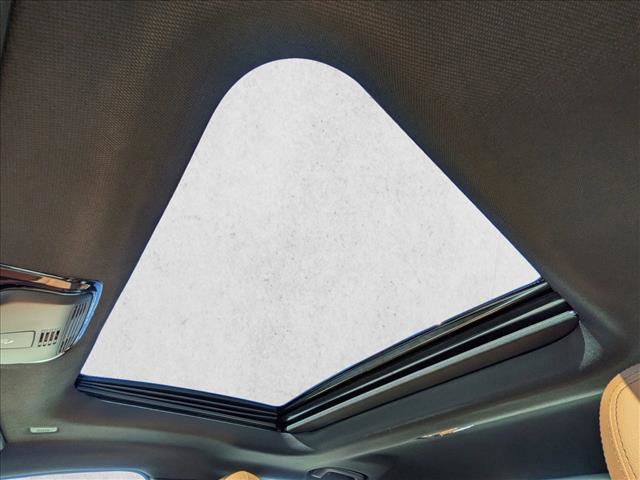 Used 2025 BMW 430i xDrive w/ M Sport Package image 15