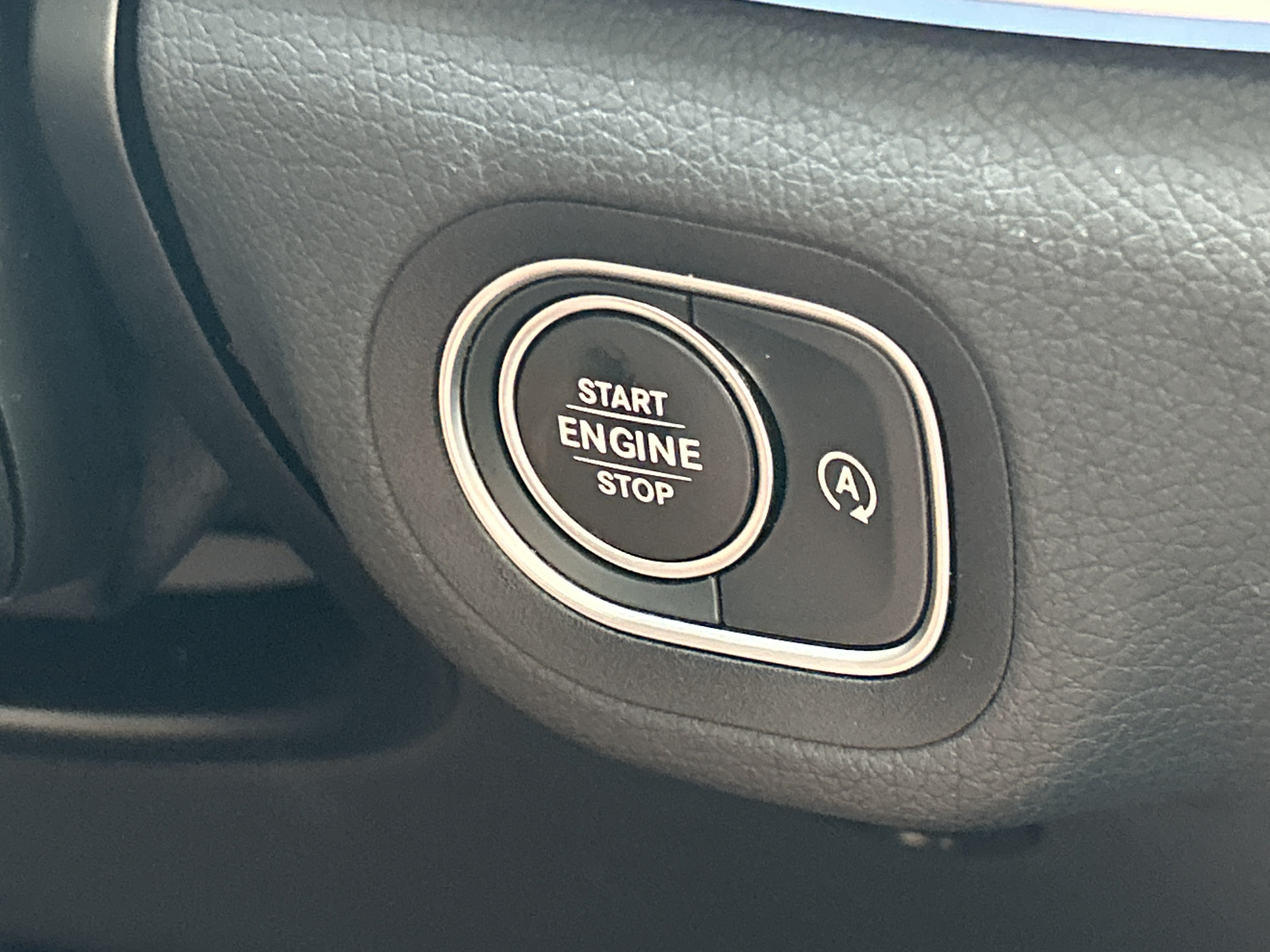 Certified 2025 Mercedes-Benz GLE 350 4MATIC image 30