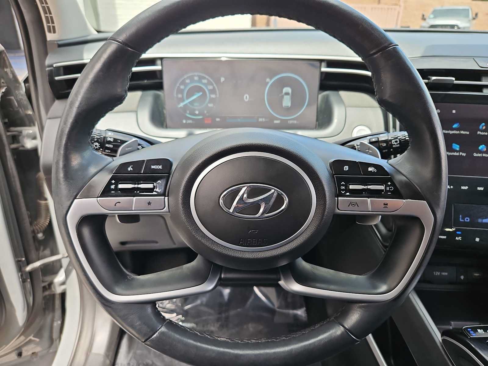 Certified 2024 Hyundai Tucson Limited FWD image 22