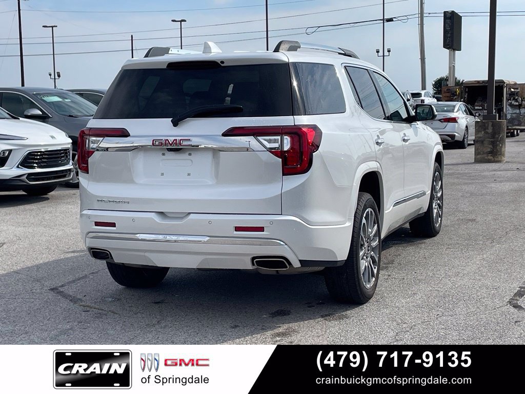 Used 2023 GMC Acadia Denali w/ Denali Ultimate Package FWD image 8