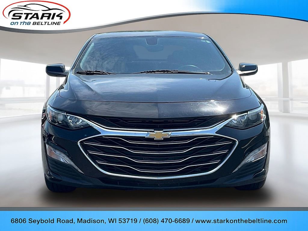 Used 2020 Chevrolet Malibu LT FWD image 2