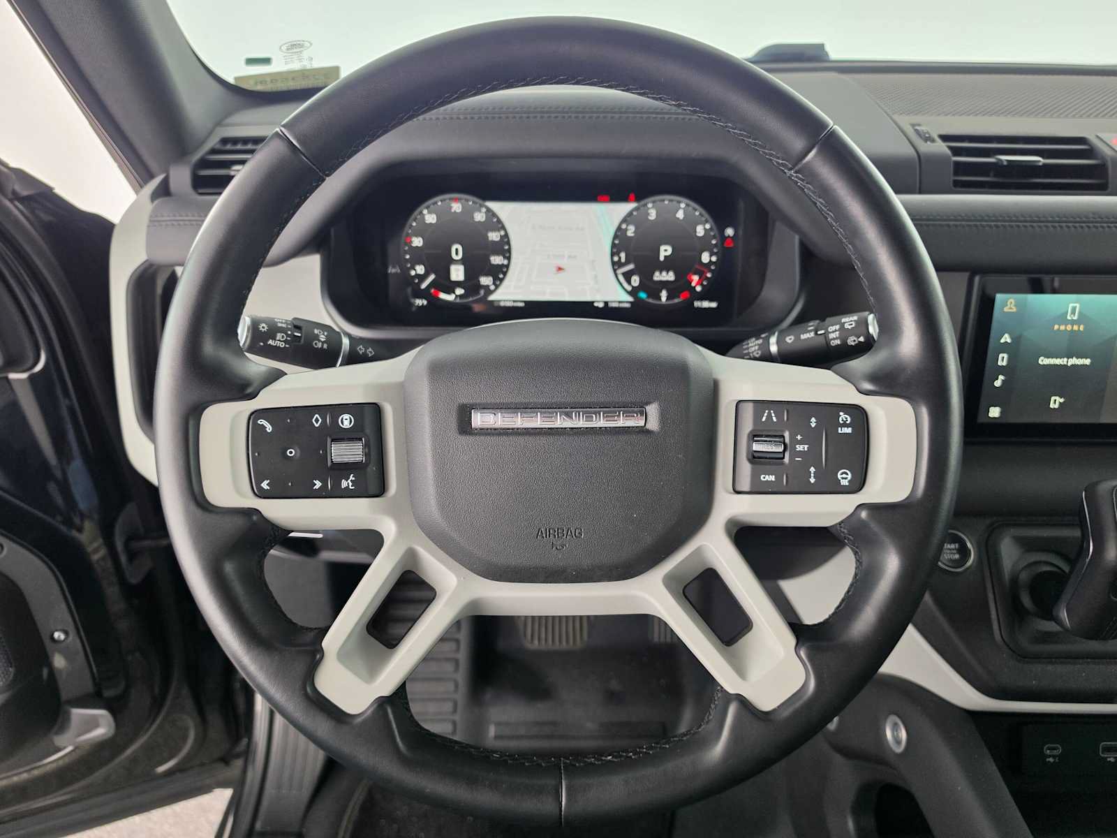 Used 2024 Land Rover Defender 110 SE AWD/4WD image 22