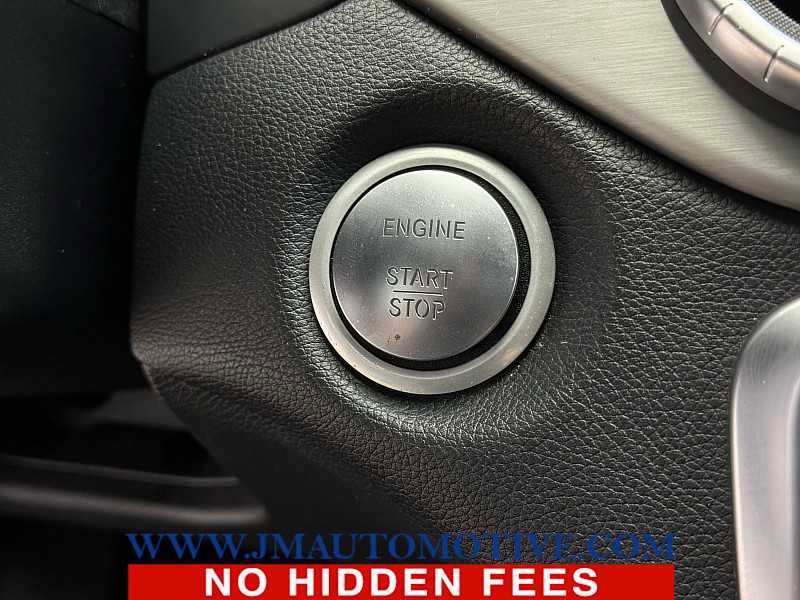 Used 2018 Mercedes-Benz CLA 250 4MATIC image 43