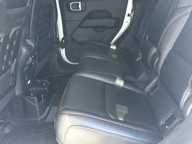 Used 2021 Jeep Gladiator Rubicon AWD/4WD image 26