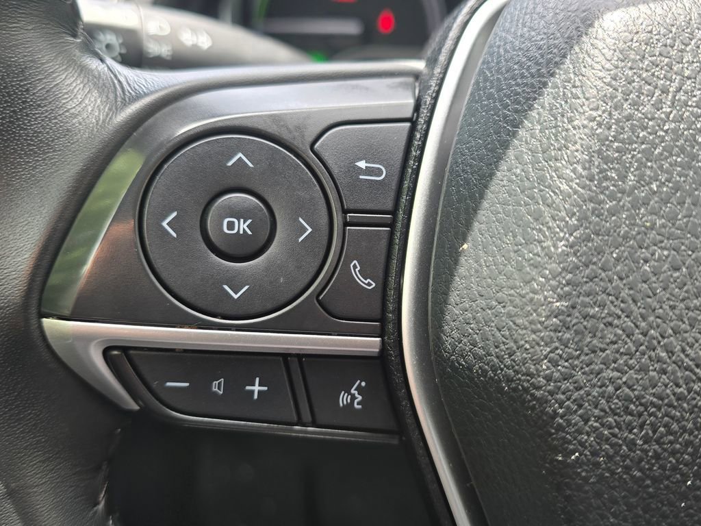 Used 2023 Toyota Camry XLE FWD image 21