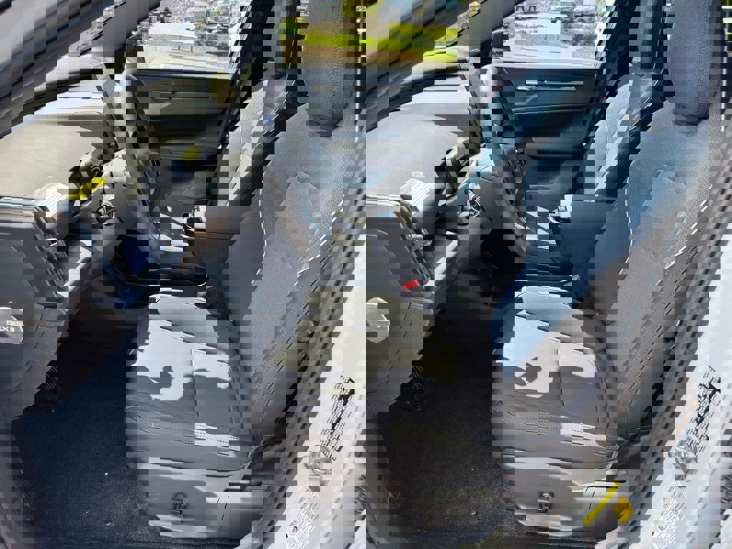 New 2025 Volvo EX30 Ultra image 4