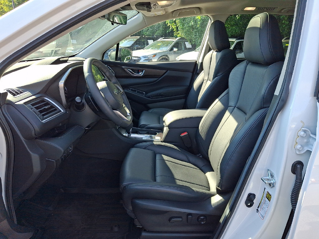 Used 2026 Subaru Ascent Touring w/ Popular Package #1 AWD/4WD image 16