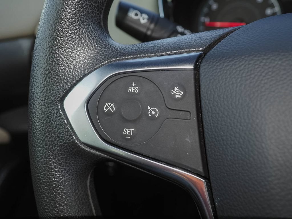 Certified 2023 Chevrolet Traverse LS w/ Safety Package FWD image 29